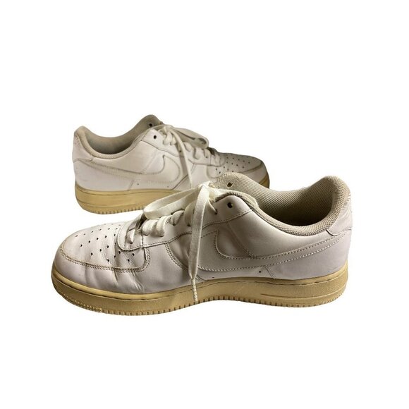 Nike Air Force 1 AF1 Triple White Low Basketball Shoes Men's Size 10.5 - Picture 6 of 9